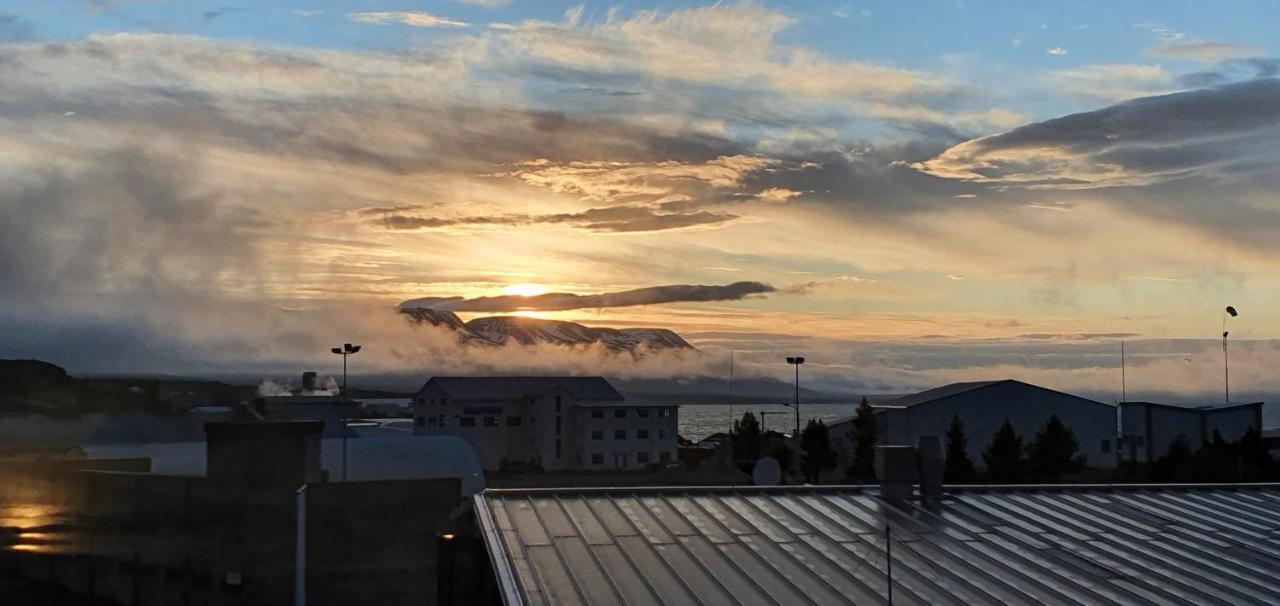 Luxury Loft Apartment Akureyri Bagian luar foto