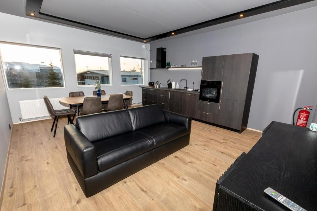 Luxury Loft Apartment Akureyri Bagian luar foto